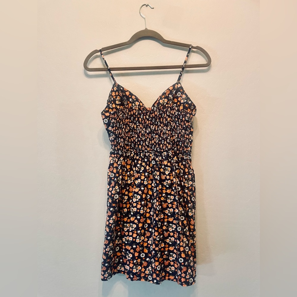 Floral print summer dress with padded bust. - Picture 5 of 5